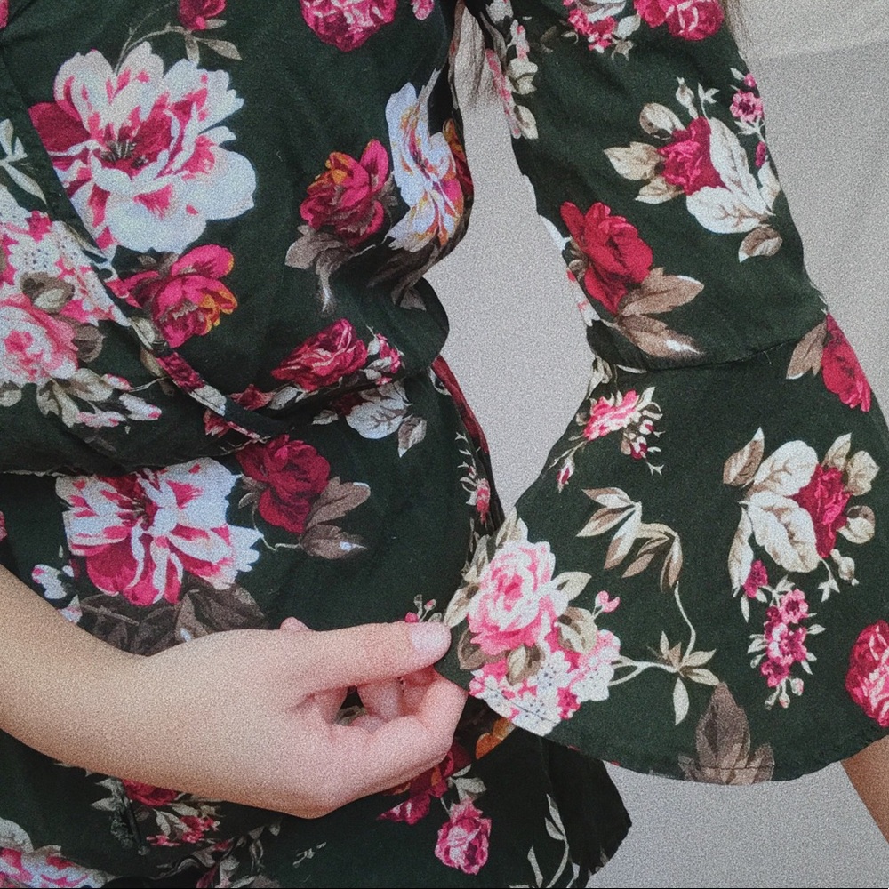 HUNTER GREEN/FLORAL ROMPER - Picture 2 of 4